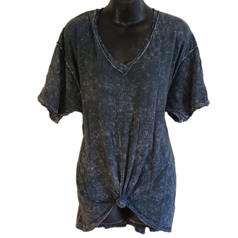 We the free distressed longer knotted oversized faded black tee. Size medium.